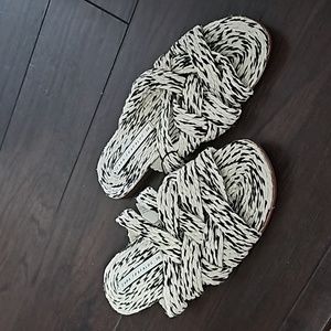 New ZARA KNIT SANDALS
